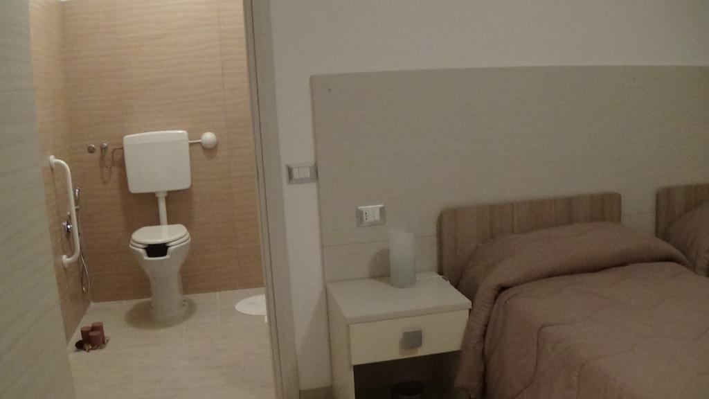 Quattro Stagioni Hotell Padula Eksteriør bilde