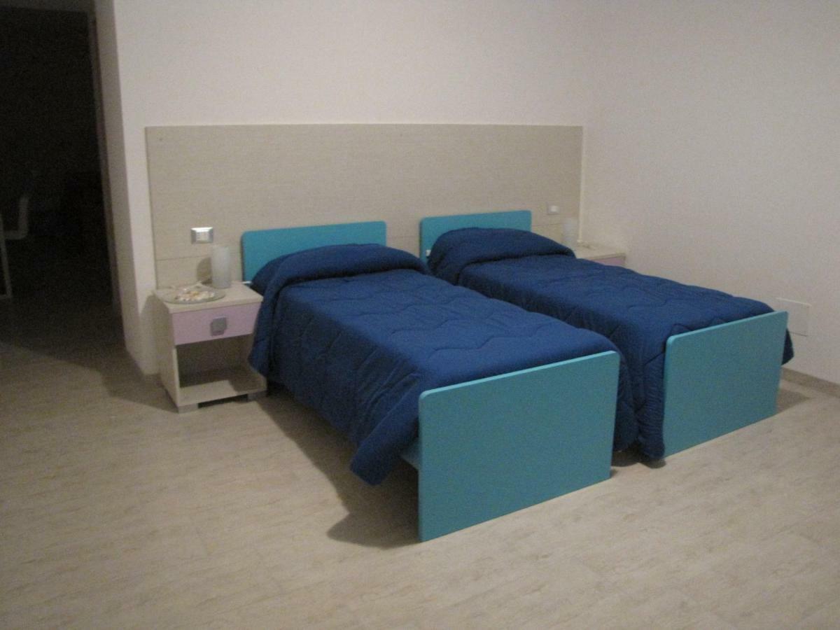 Quattro Stagioni Hotell Padula Eksteriør bilde